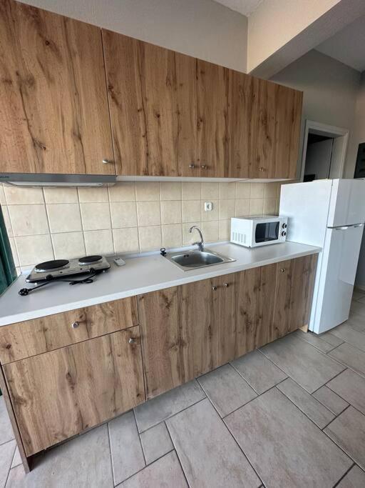 Skiathos Poseidon Apartment Bagian luar foto
