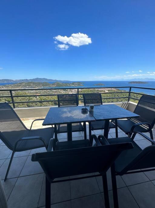 Skiathos Poseidon Apartment Bagian luar foto