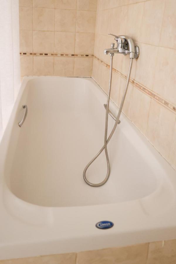 Skiathos Poseidon Apartment Bagian luar foto