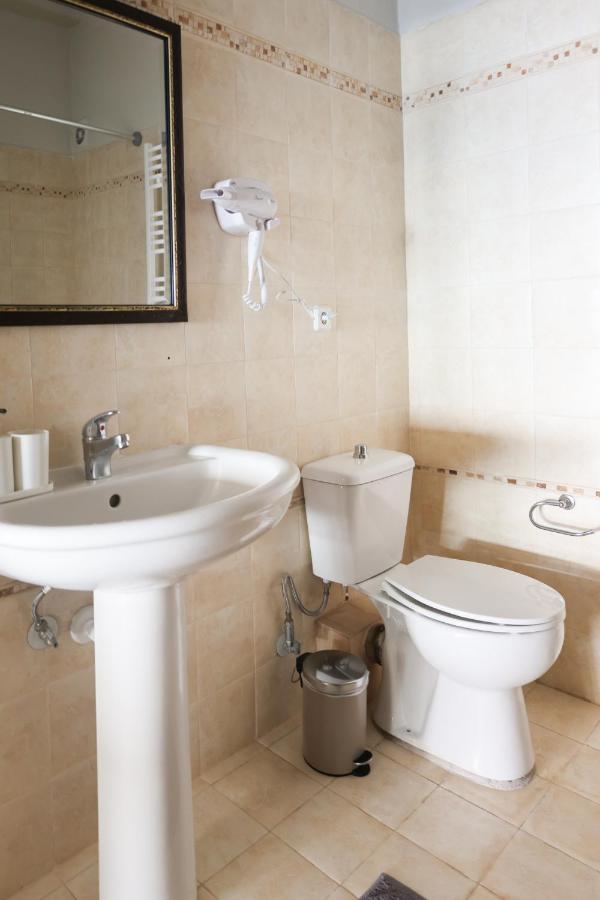 Skiathos Poseidon Apartment Bagian luar foto